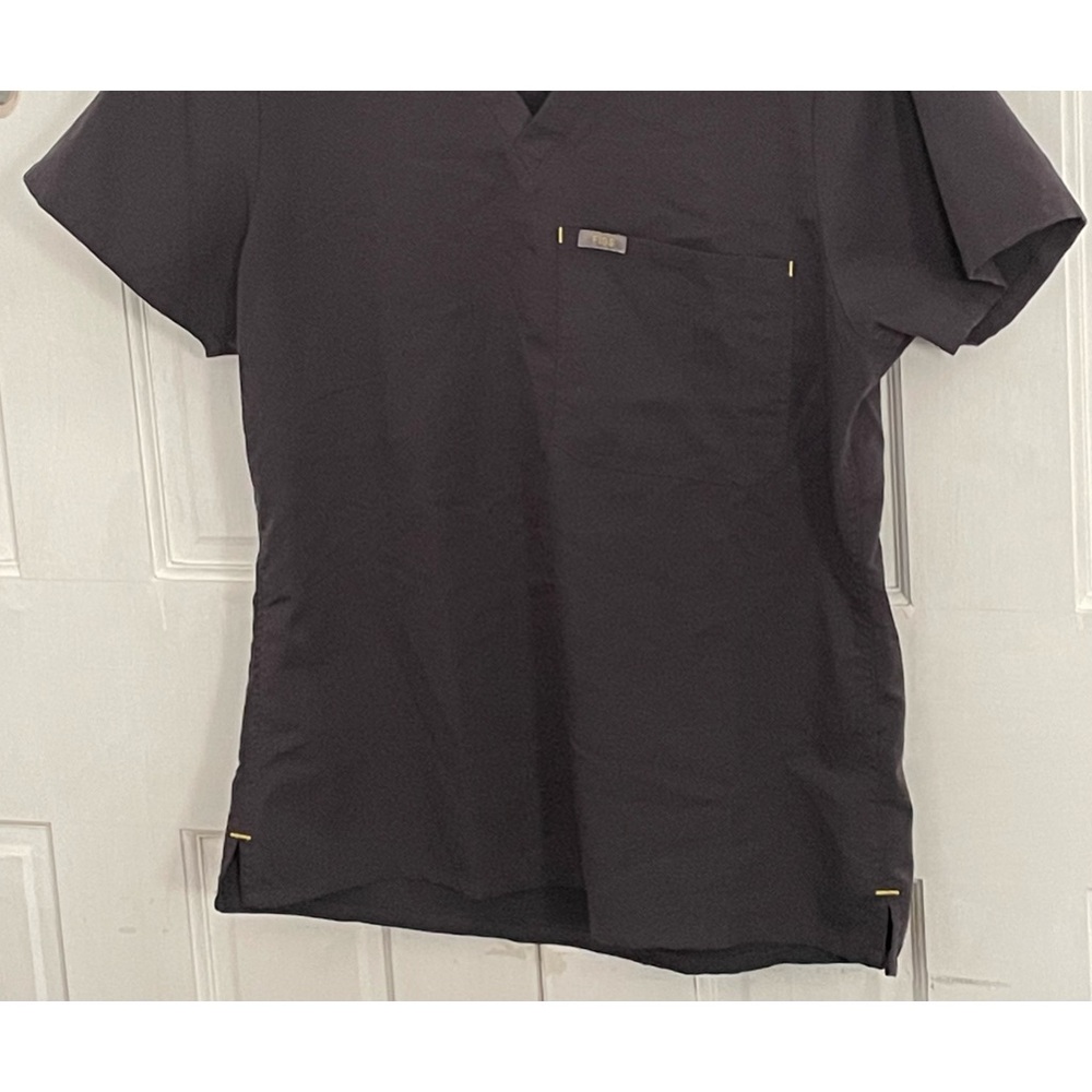 Figs Scrubs Threads for Threads Graphite M